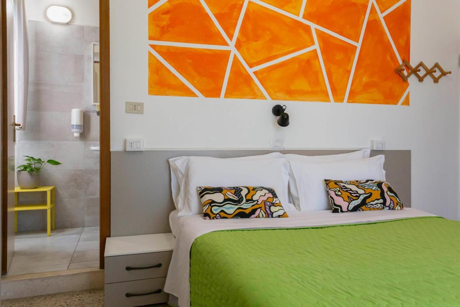 Hotel A Casa Nostra Римини Экстерьер фото